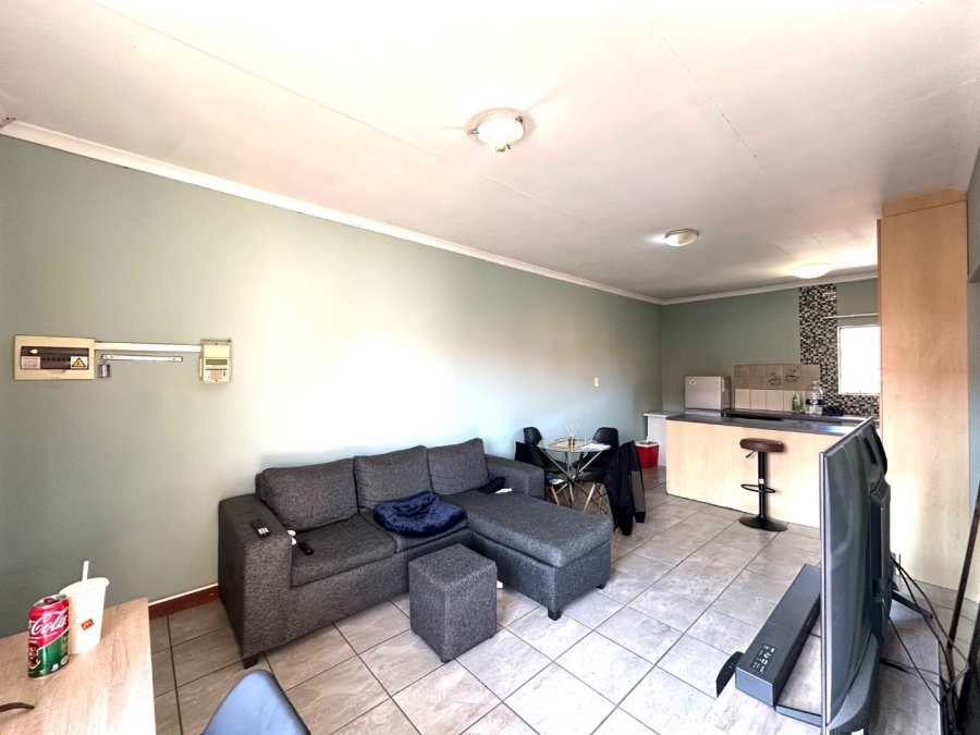1 Bedroom Property for Sale in Wapadrand Gauteng