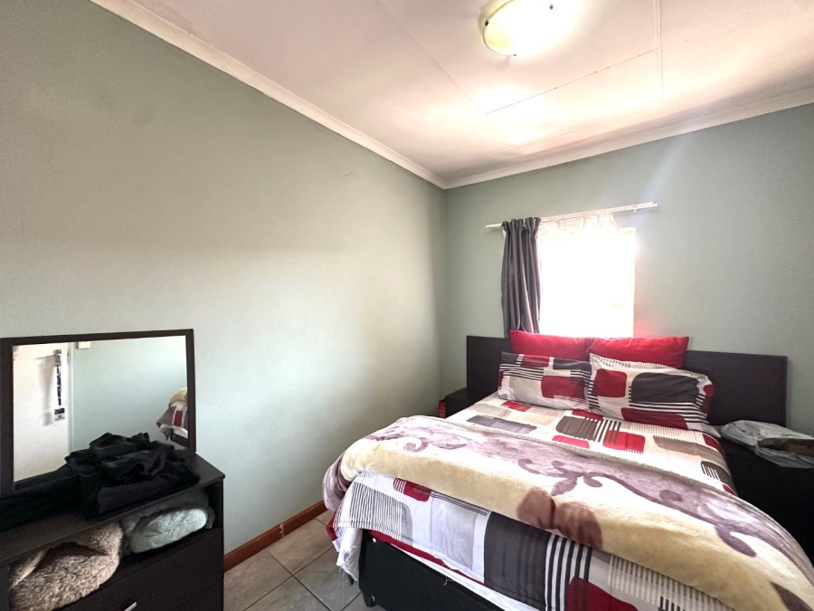 1 Bedroom Property for Sale in Wapadrand Gauteng