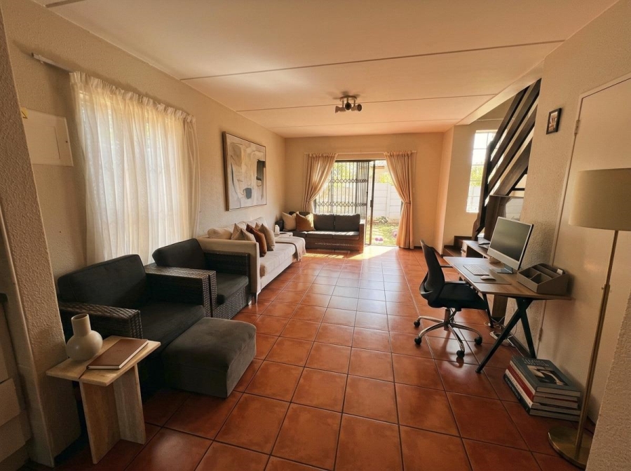 2 Bedroom Property for Sale in North Riding Gauteng