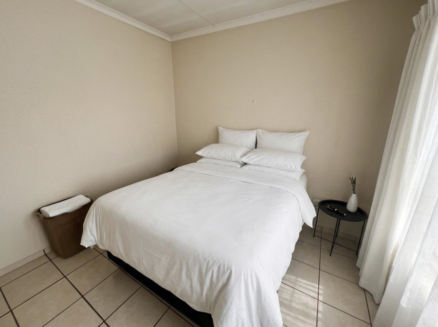 2 Bedroom Property for Sale in North Riding Gauteng
