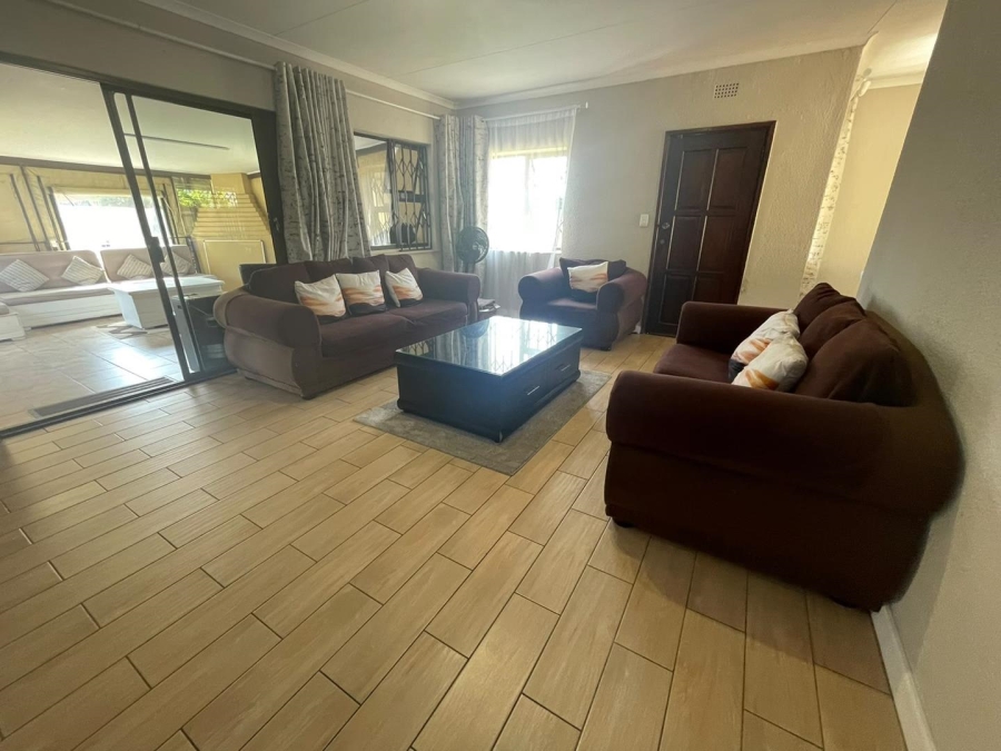 3 Bedroom Property for Sale in Edleen Gauteng