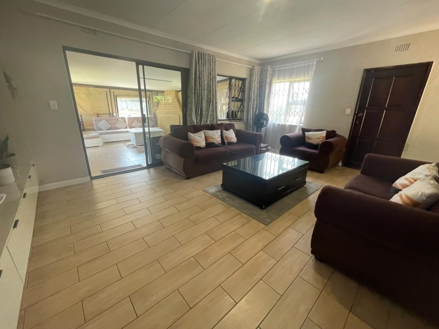 3 Bedroom Property for Sale in Edleen Gauteng