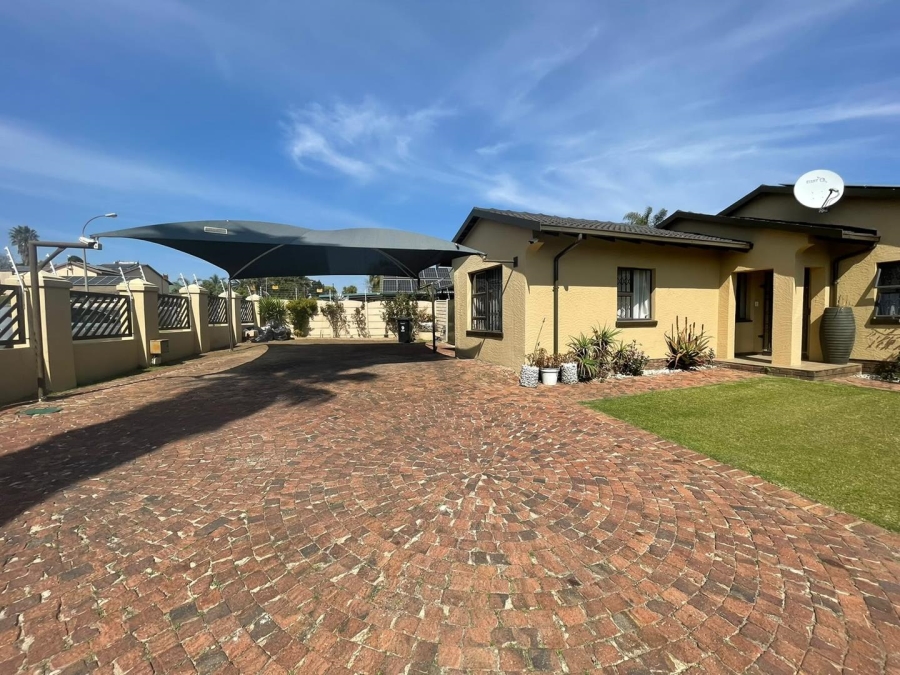 3 Bedroom Property for Sale in Edleen Gauteng