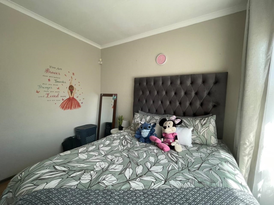 3 Bedroom Property for Sale in Edleen Gauteng