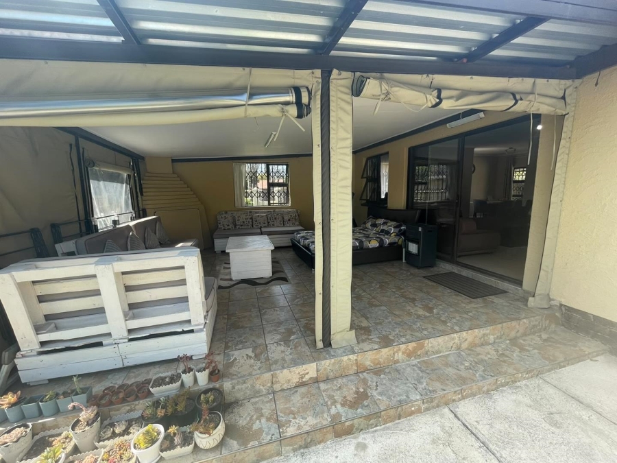 3 Bedroom Property for Sale in Edleen Gauteng