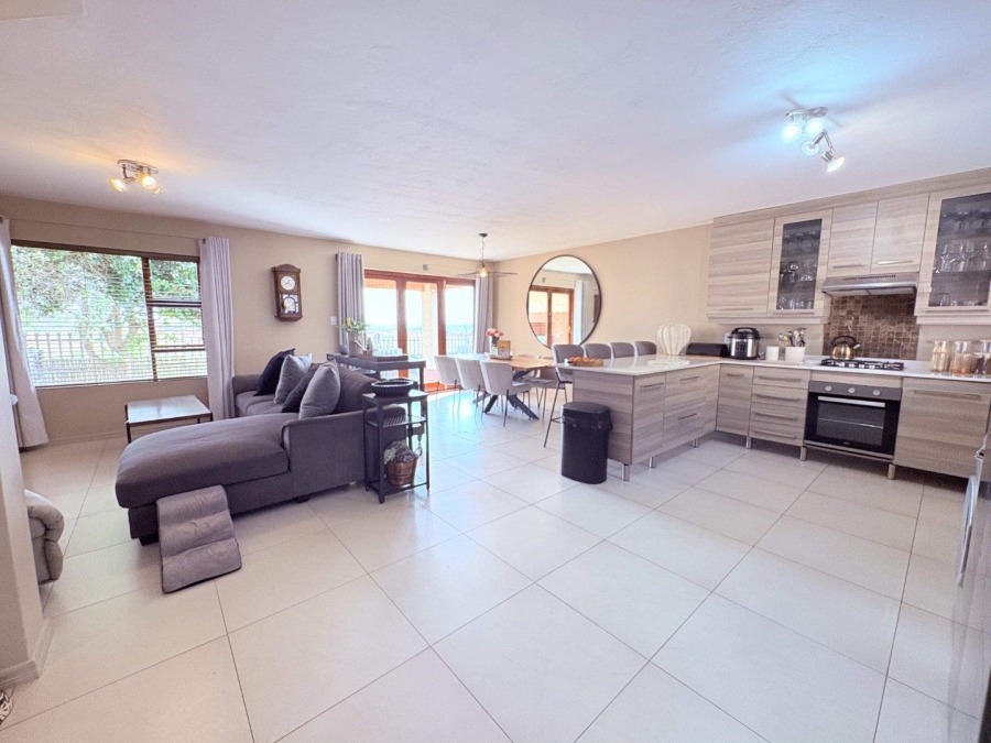3 Bedroom Property for Sale in Candlewoods Country Estate Gauteng