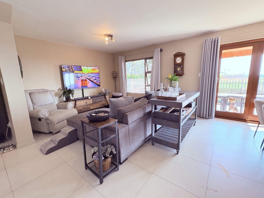 3 Bedroom Property for Sale in Candlewoods Country Estate Gauteng