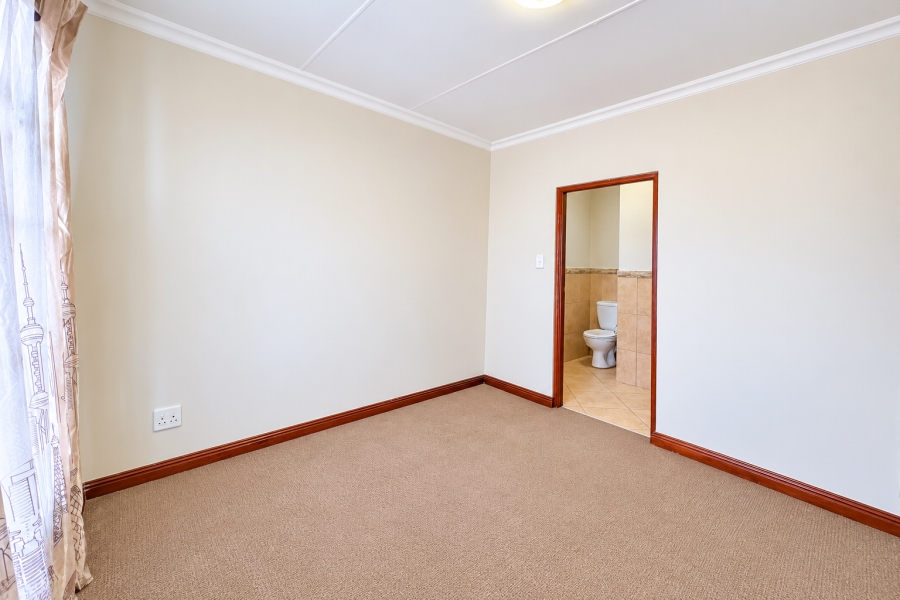 3 Bedroom Property for Sale in Montana Tuine Gauteng
