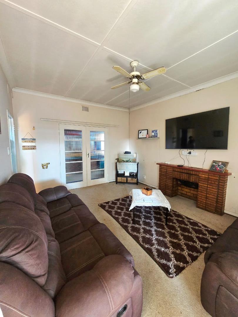 3 Bedroom Property for Sale in Geduld Gauteng