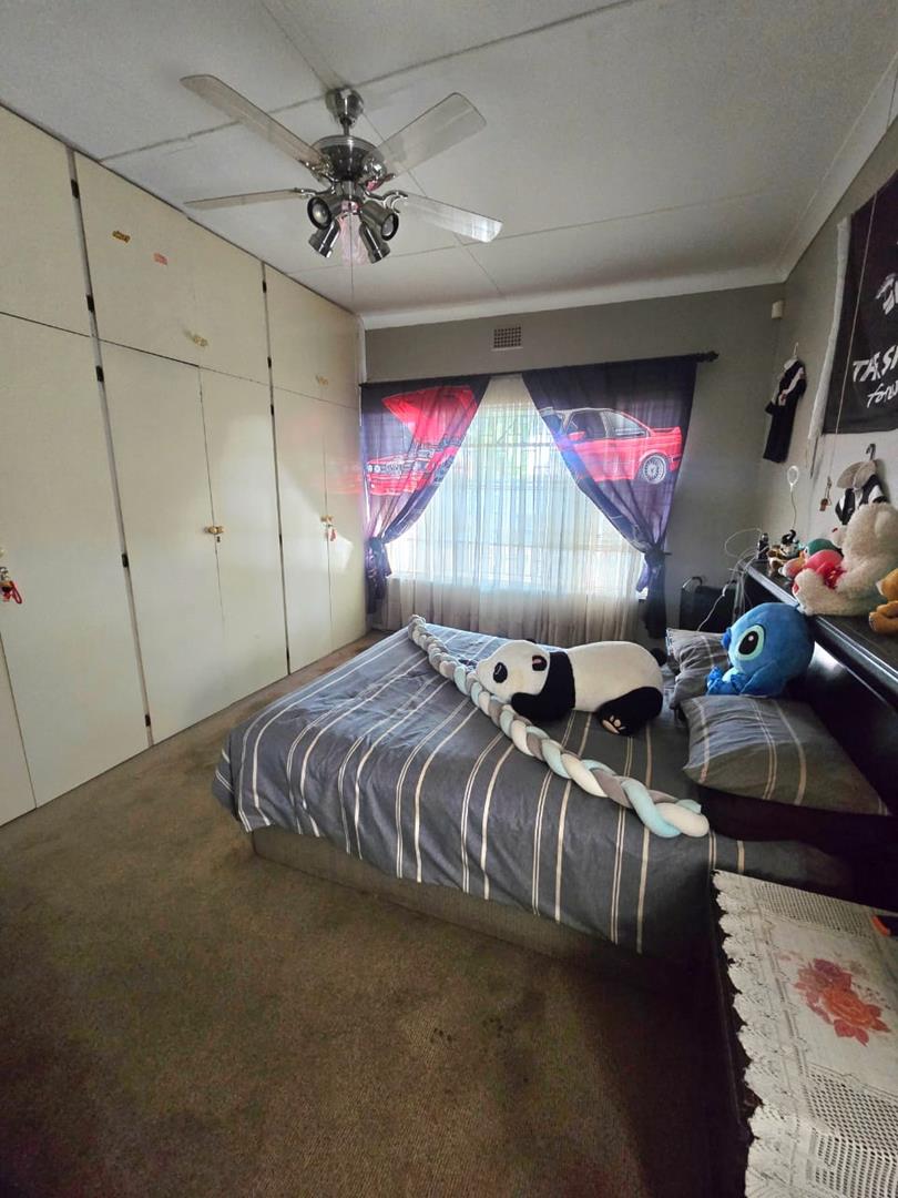 3 Bedroom Property for Sale in Geduld Gauteng