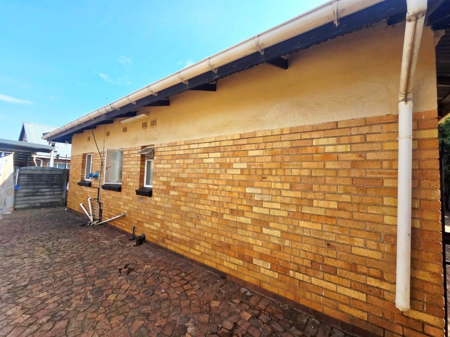 3 Bedroom Property for Sale in Geduld Gauteng