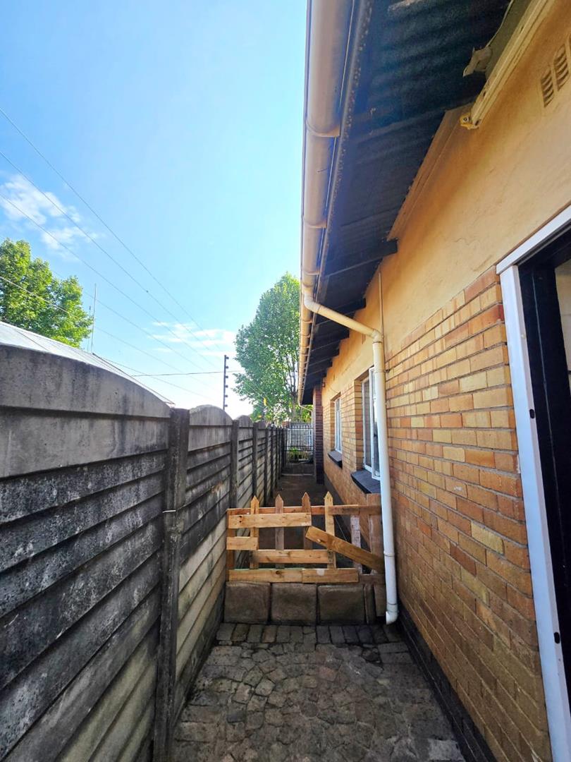3 Bedroom Property for Sale in Geduld Gauteng