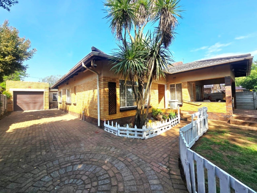 3 Bedroom Property for Sale in Geduld Gauteng