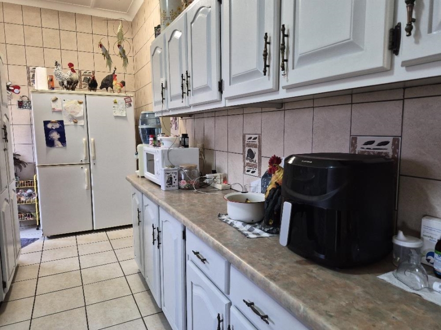 3 Bedroom Property for Sale in Parkrand Gauteng