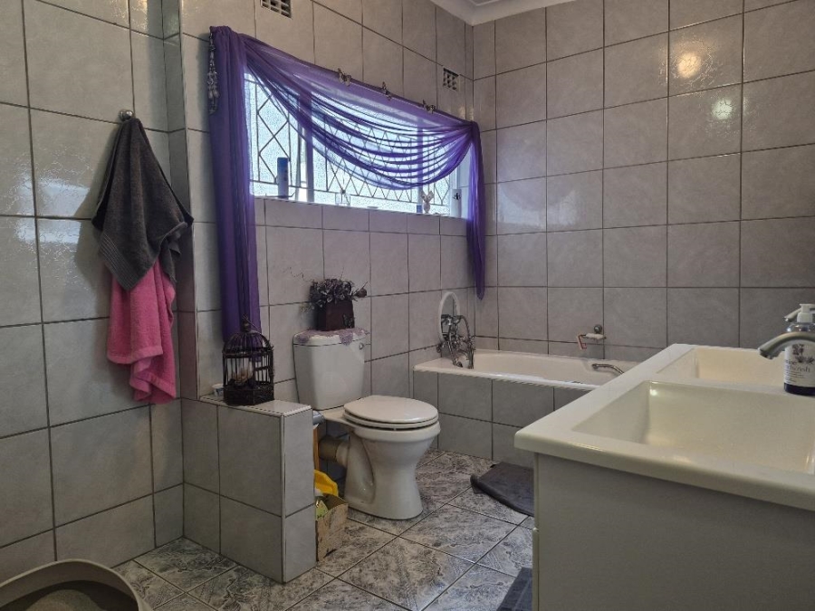 3 Bedroom Property for Sale in Parkrand Gauteng