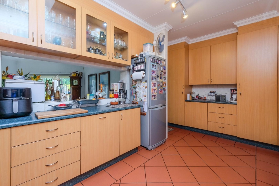 4 Bedroom Property for Sale in Buccleuch Gauteng