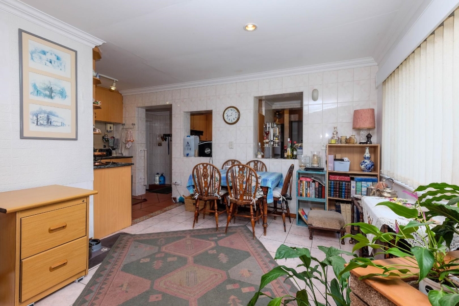 4 Bedroom Property for Sale in Buccleuch Gauteng