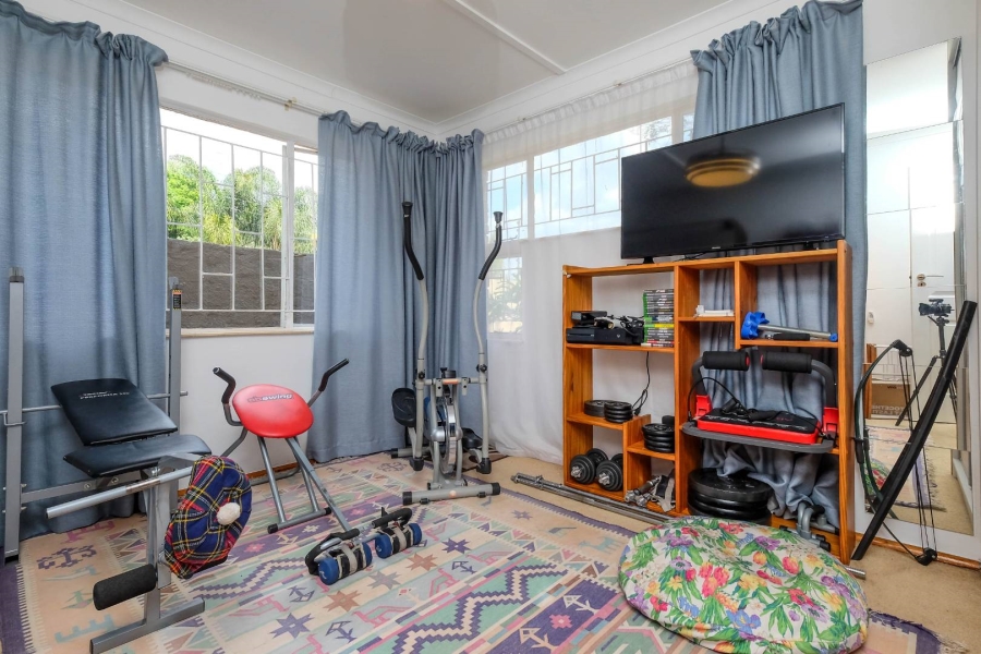 4 Bedroom Property for Sale in Buccleuch Gauteng