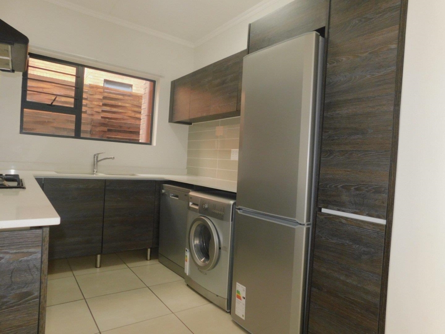 To Let 3 Bedroom Property for Rent in Olivedale Gauteng