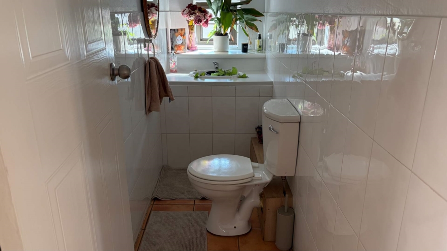 To Let 2 Bedroom Property for Rent in Parkmore Gauteng