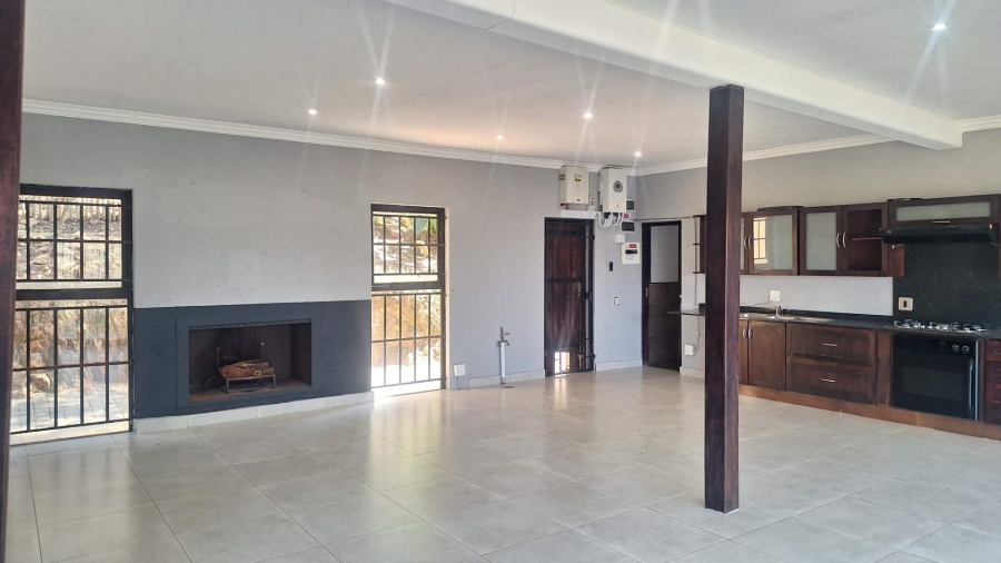 To Let 2 Bedroom Property for Rent in Ruimsig Gauteng