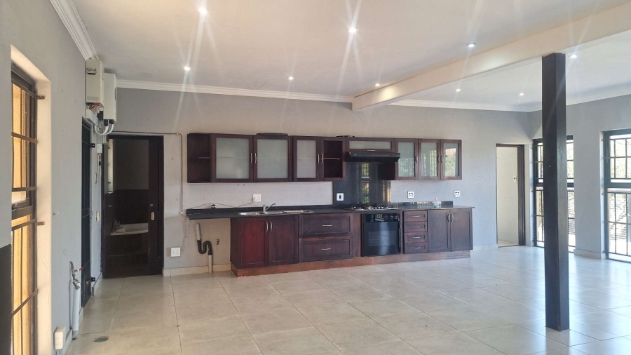 To Let 2 Bedroom Property for Rent in Ruimsig Gauteng