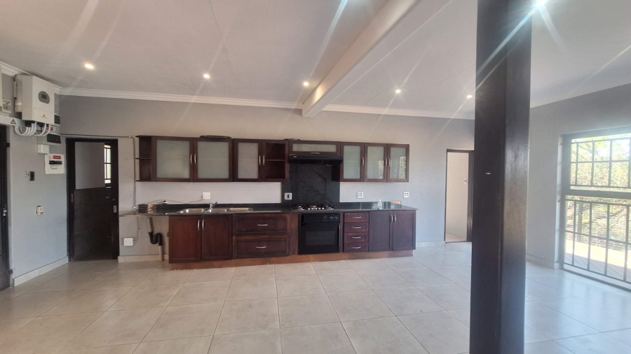 To Let 2 Bedroom Property for Rent in Ruimsig Gauteng