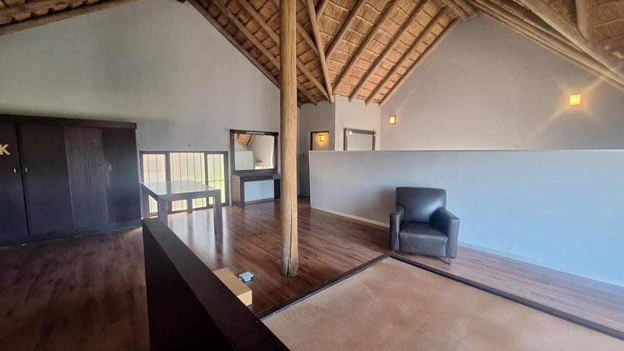 To Let 2 Bedroom Property for Rent in Ruimsig Gauteng