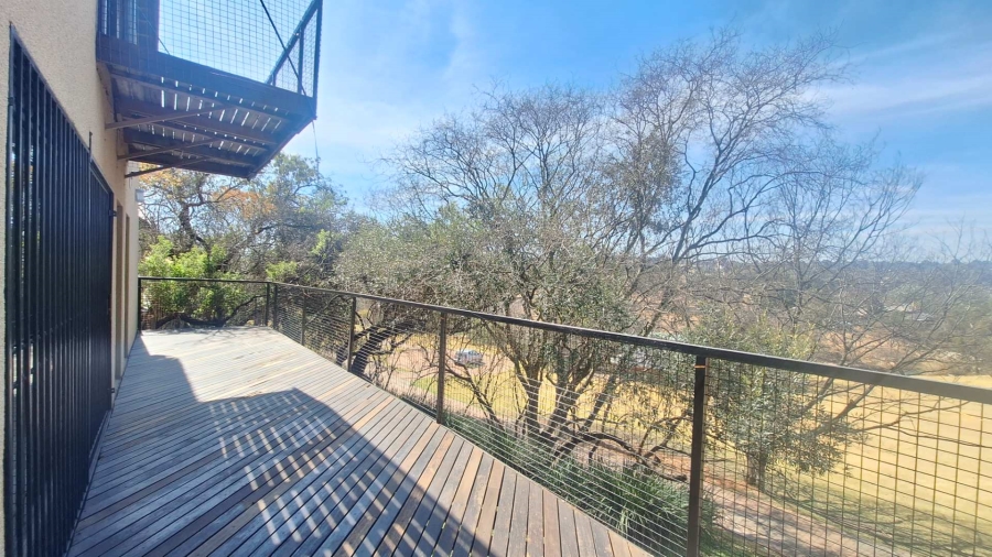 To Let 2 Bedroom Property for Rent in Ruimsig Gauteng