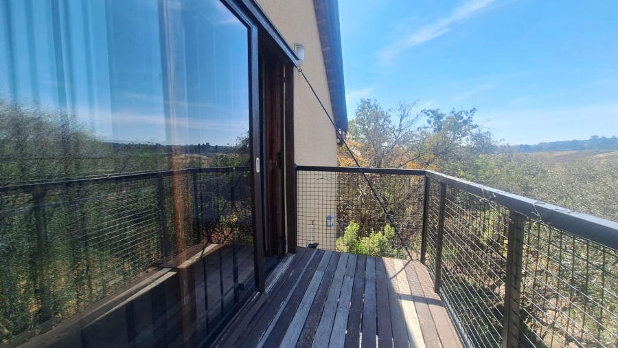 To Let 2 Bedroom Property for Rent in Ruimsig Gauteng