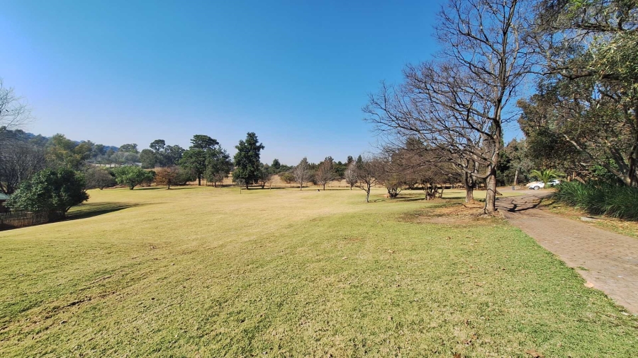 To Let 2 Bedroom Property for Rent in Ruimsig Gauteng