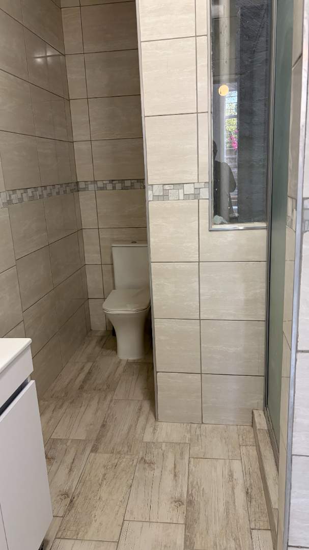 To Let 1 Bedroom Property for Rent in Illovo Gauteng