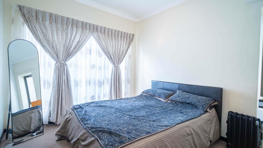 To Let 1 Bedroom Property for Rent in Bryanston Gauteng