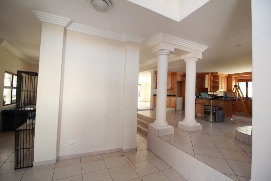 5 Bedroom Property for Sale in Blue Valley Golf Estate Gauteng
