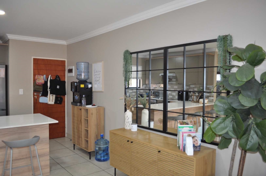 To Let 2 Bedroom Property for Rent in Hazeldean Gauteng