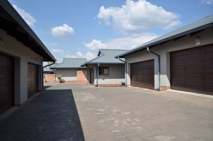 To Let 2 Bedroom Property for Rent in Hazeldean Gauteng