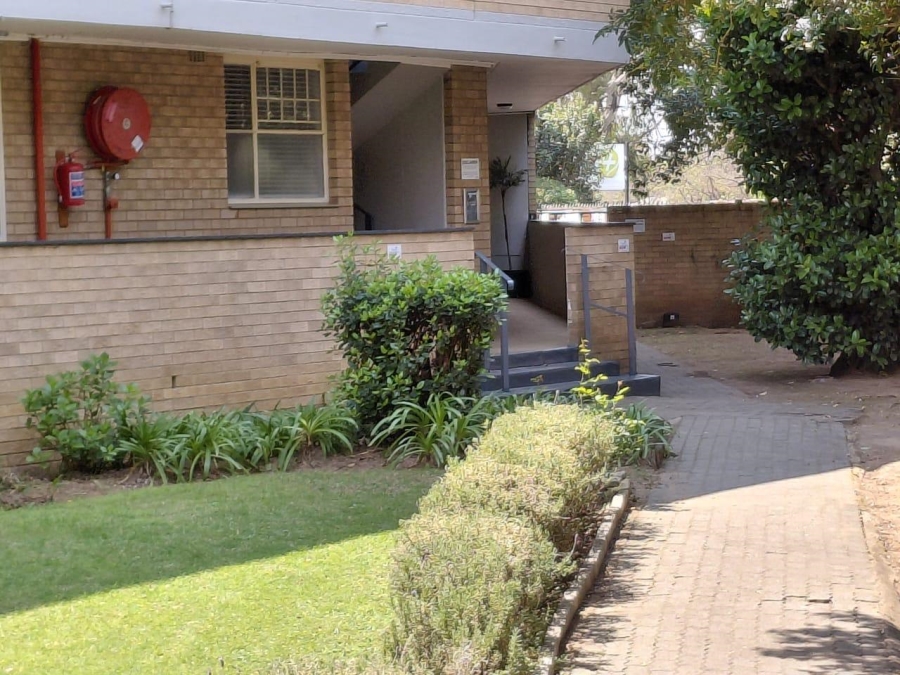 2 Bedroom Property for Sale in Morehill Gauteng
