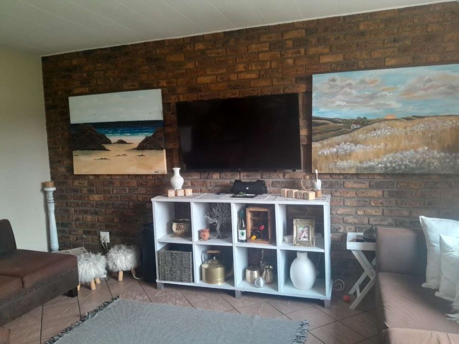 3 Bedroom Property for Sale in Albemarle Gauteng