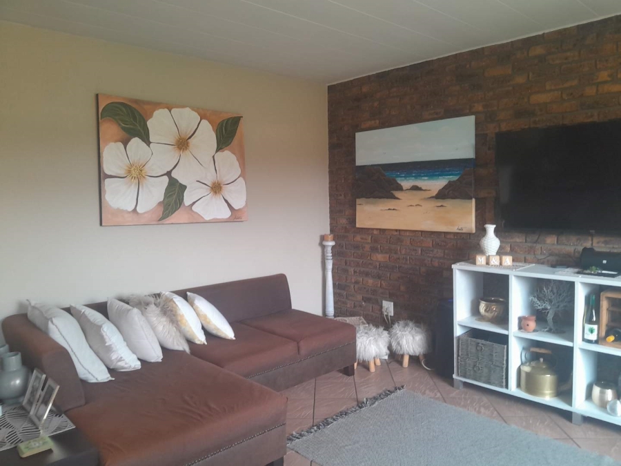 3 Bedroom Property for Sale in Albemarle Gauteng