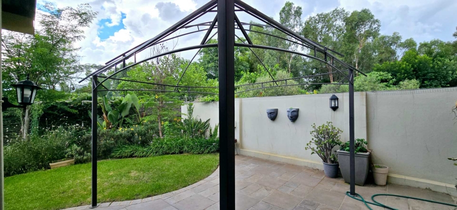 4 Bedroom Property for Sale in Equestria Gauteng