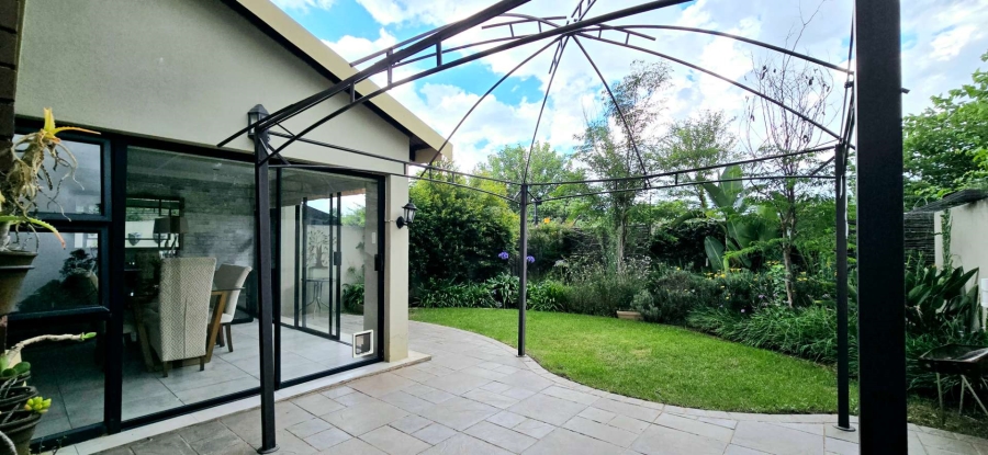 4 Bedroom Property for Sale in Equestria Gauteng