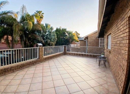 6 Bedroom Property for Sale in Amandasig Gauteng