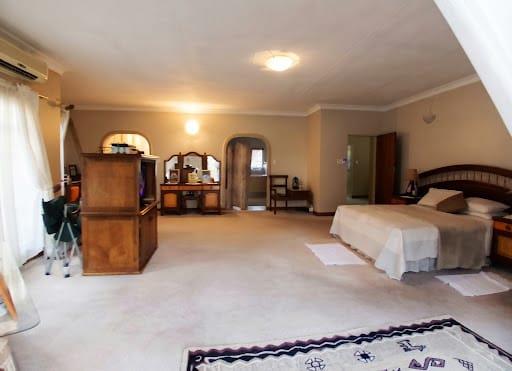 6 Bedroom Property for Sale in Amandasig Gauteng
