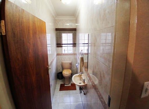 6 Bedroom Property for Sale in Amandasig Gauteng