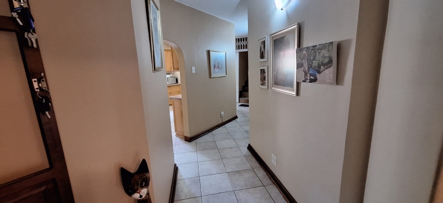 6 Bedroom Property for Sale in Amandasig Gauteng