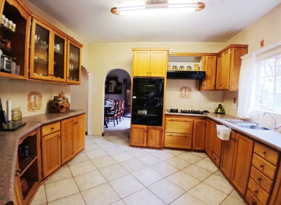 6 Bedroom Property for Sale in Amandasig Gauteng