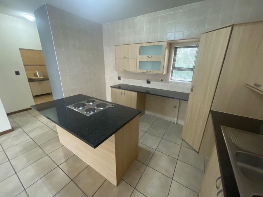 To Let 2 Bedroom Property for Rent in Parkwood Gauteng