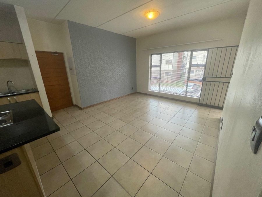 To Let 2 Bedroom Property for Rent in Parkwood Gauteng