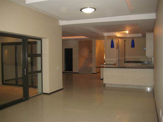To Let 2 Bedroom Property for Rent in Melrose North Gauteng