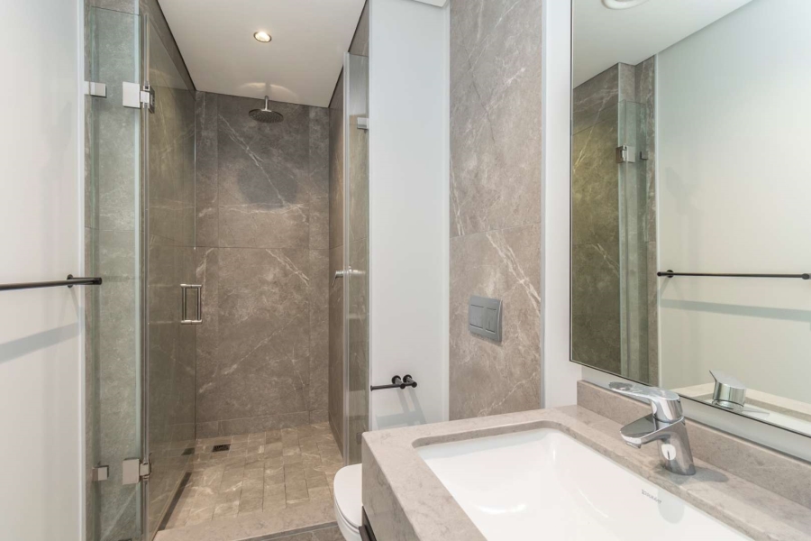 2 Bedroom Property for Sale in Waterfall Gauteng